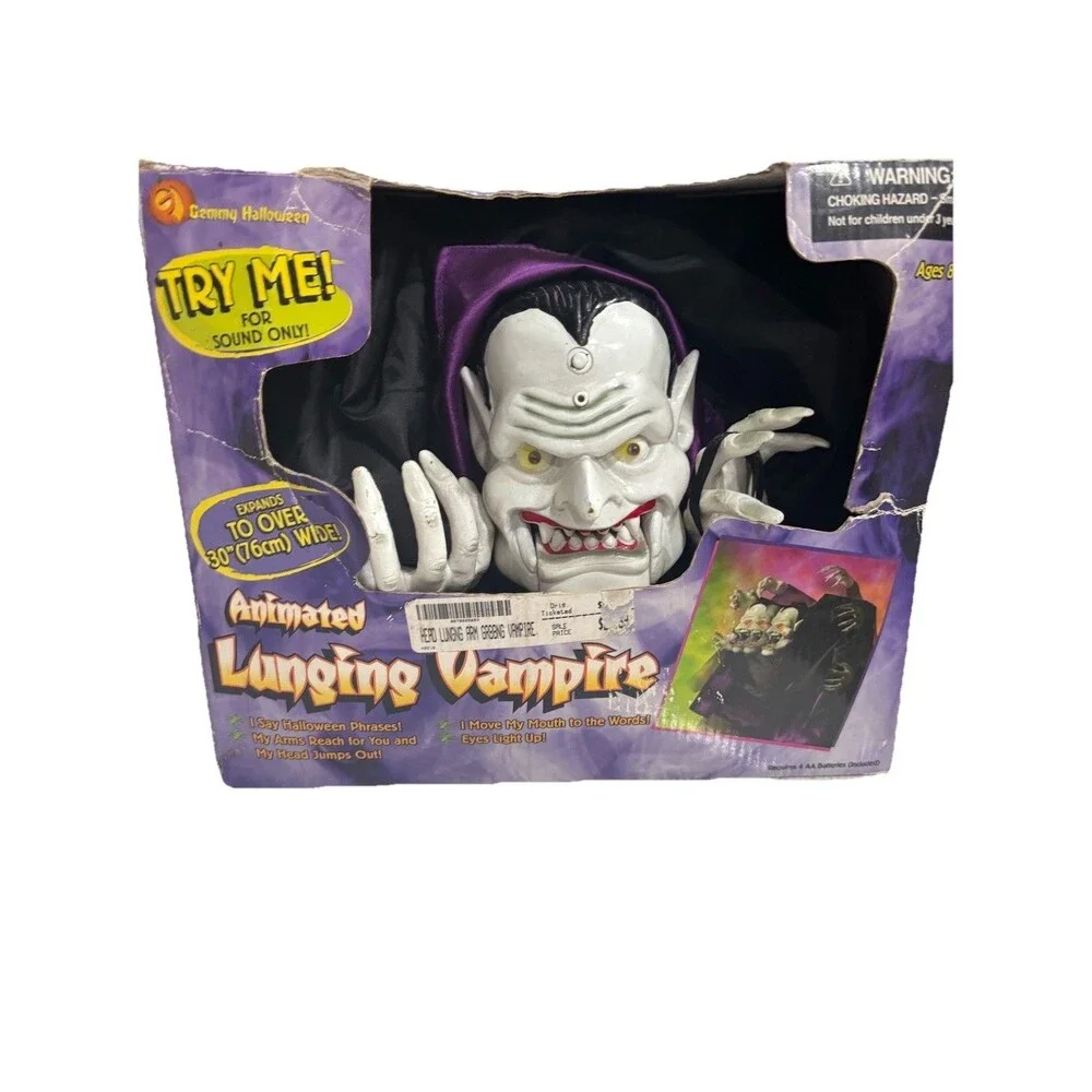 Vtg Gemmy Lunging Vampire In Action Door Animated Figure in Box 2002 See Detail - Picture 1 of 16